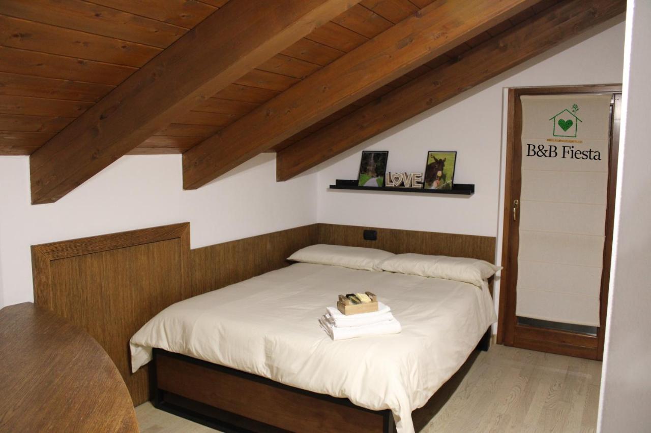 Villa Fiesta Oggiono Luaran gambar