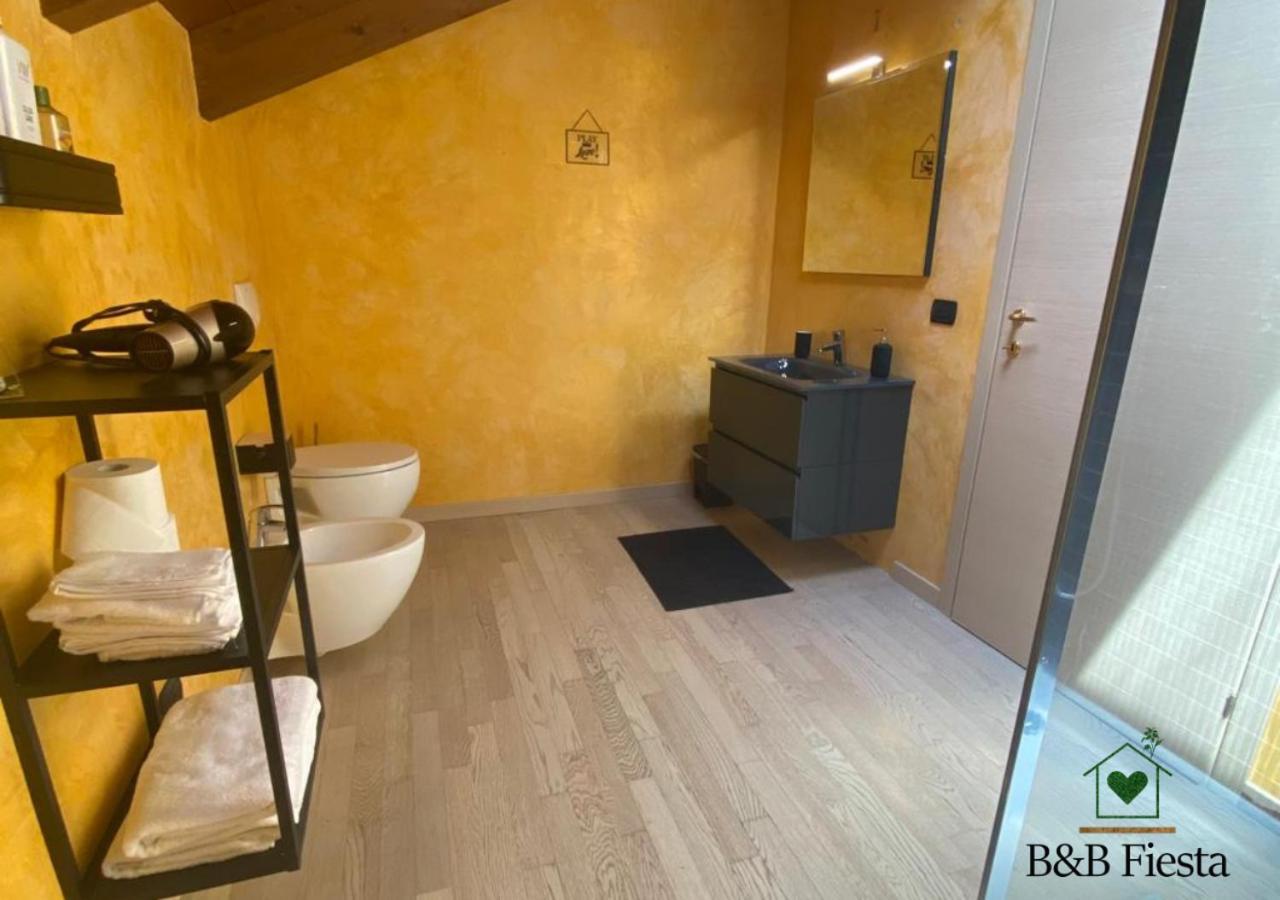 Villa Fiesta Oggiono Luaran gambar